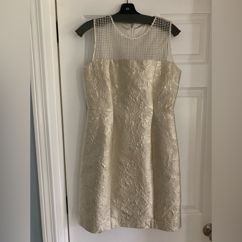 Ellie Tahari Shift Dress
